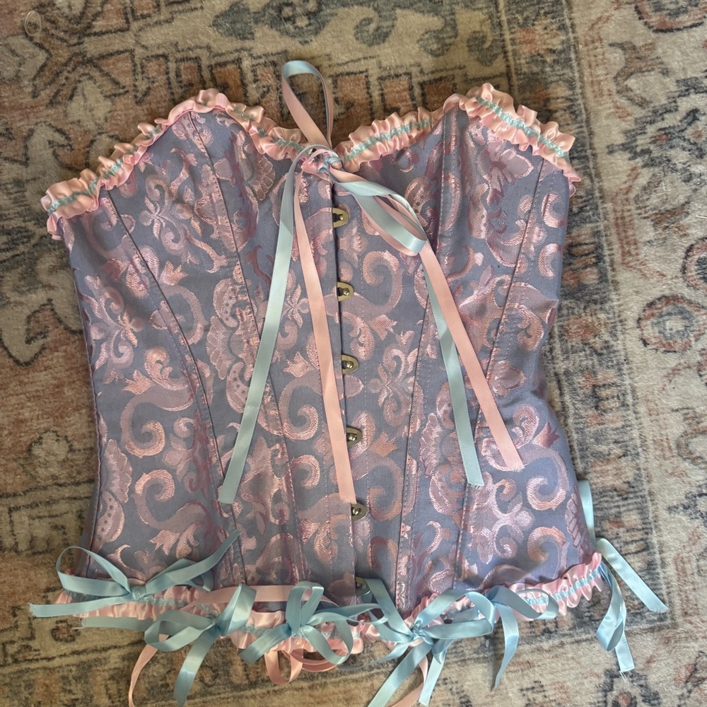 Rapunzel corset size medium